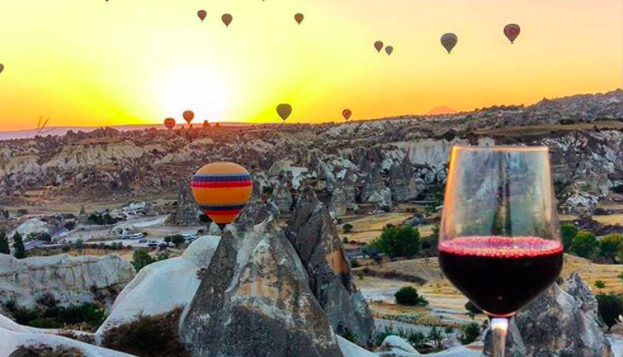 Cave Hotels in Cappadocia with Hot Air Balloon Views